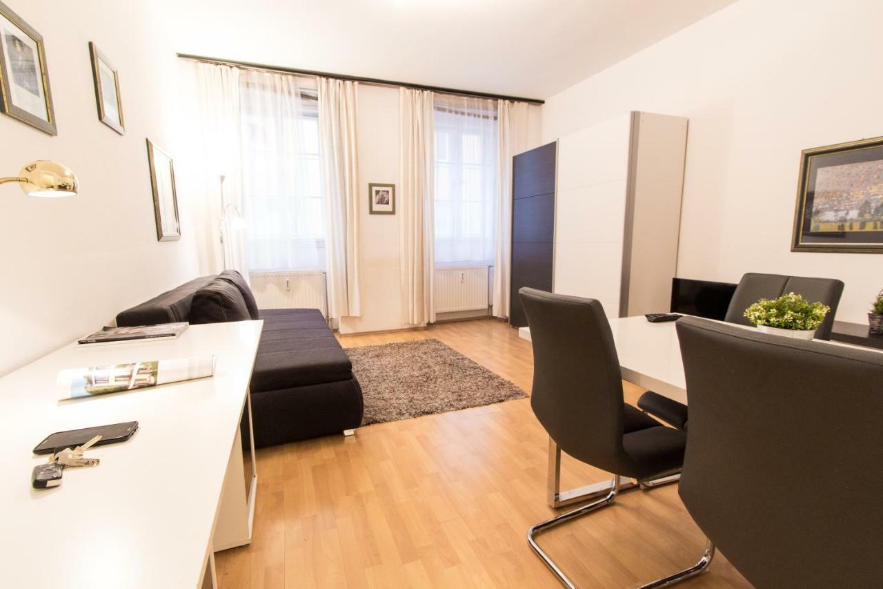 Apartment Meidling Wien Exteriör bild